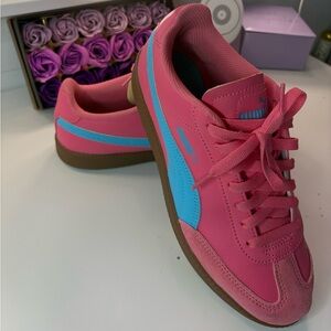 Puma Pink and Blue Club Era Retro